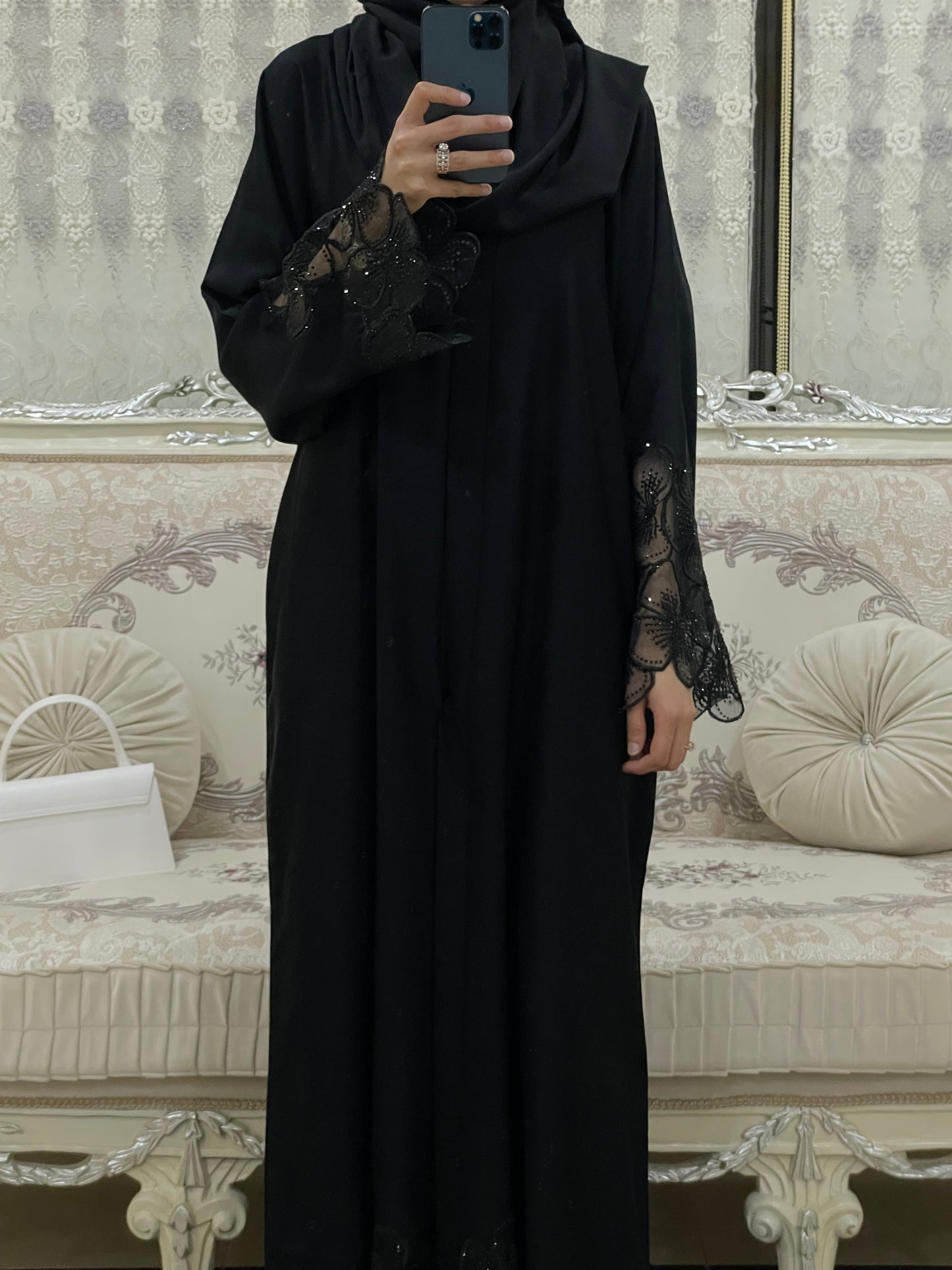 Ava Arva Dubai Abaya