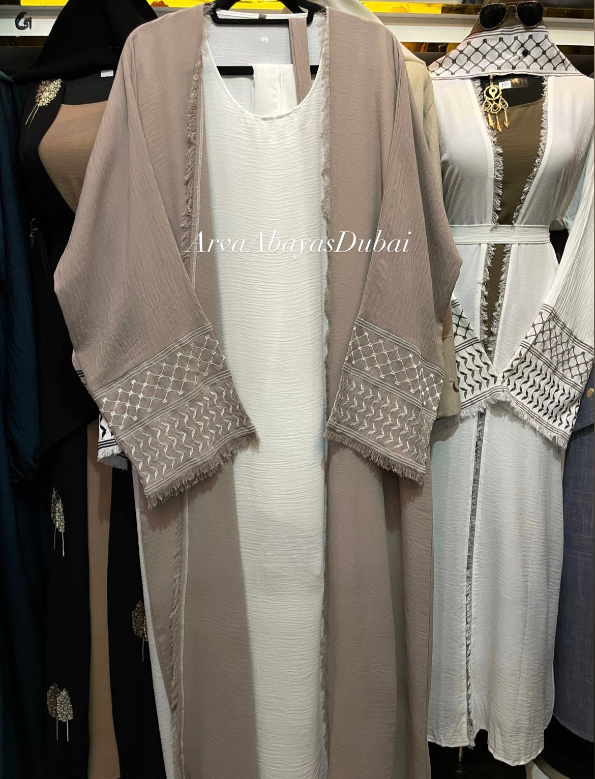 Keffiyeh Dubai Abaya With Inner