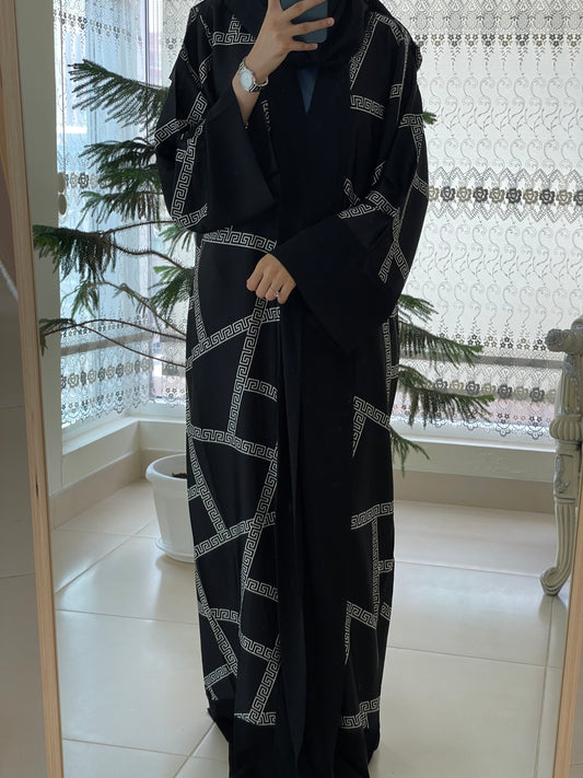 Azka Chain Pattern Kimono