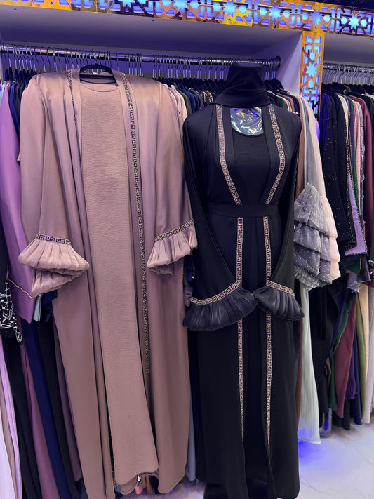 Frilled Sleeves with Inner Abayas